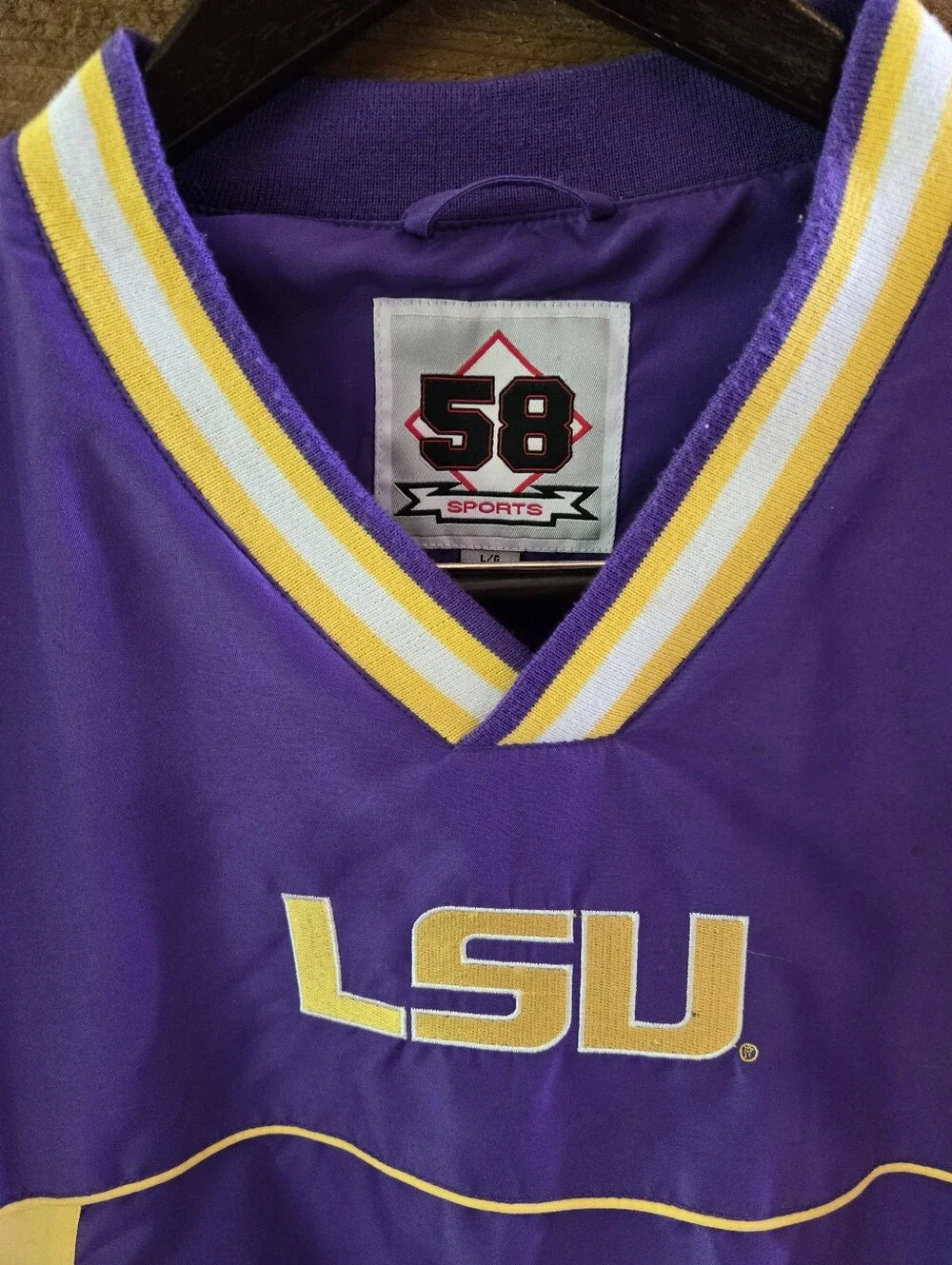 LSU 🐯🏈🏀⚾️⚽️ - Picture 4 of 9